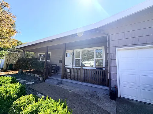 11 Birch Ave Photo 1