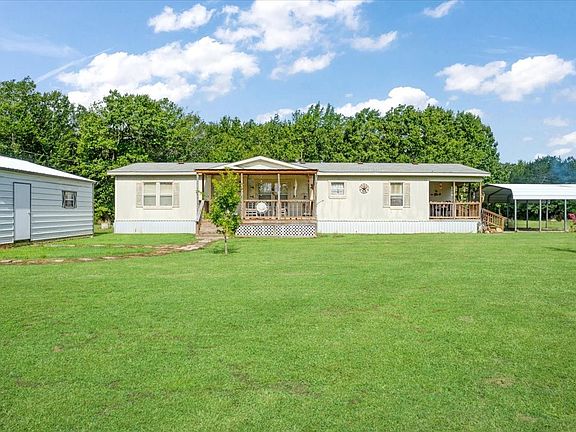 3rd image of 1022 County Road 2295