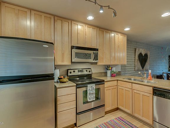 4th image of 4354 N 82nd St Unit 178