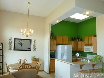 4th image of 2105 Saint Johns Ct