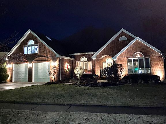 2nd image of 8303 Heather Ln