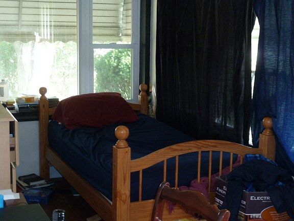 BEDROOM #1