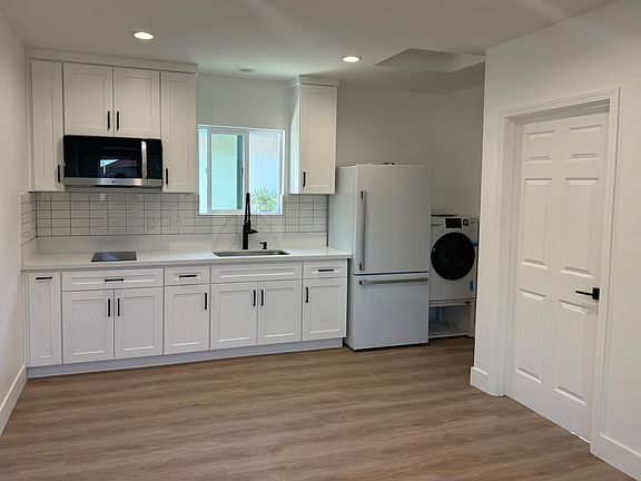 3rd image of 11461 Richardson St #2