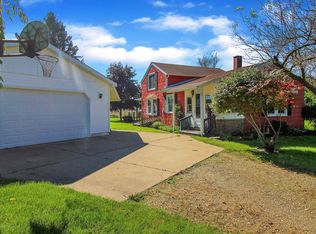 7540 Eaton St, Eaton Rapids, MI 48827