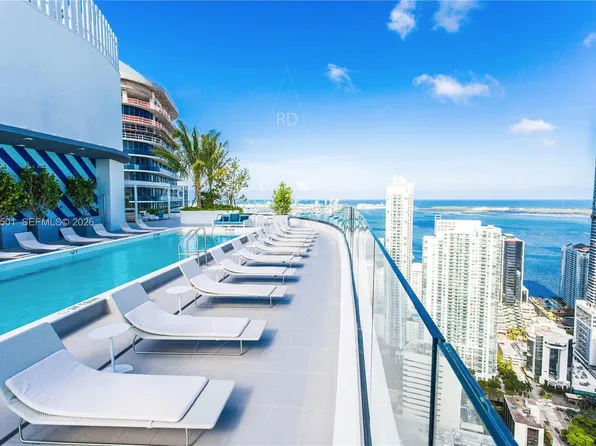 55 SW 9th St APT 3006, Miami, FL 33130