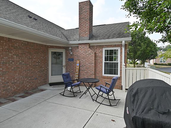 3rd image of 7311 Chapel Villas Dr Unit B