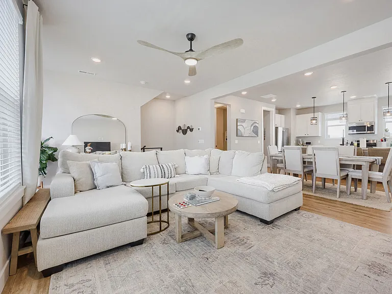 10725 Lewanee Point — Photo 8
