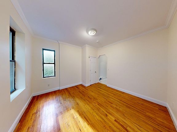 4th image of 711 2nd Ave APT 4D