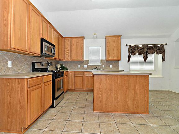 3rd image of 18510 Windy Village Ln