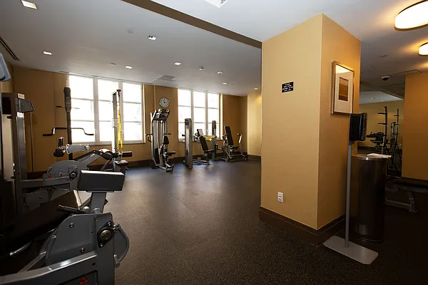 Rented by BARNES New York | media 8