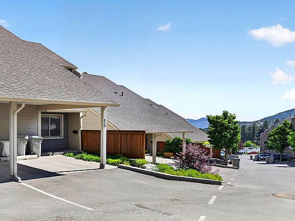 2nd image of 1570 Freshfield Rd #14