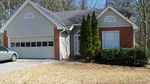 1st image of 45 White Oak Dr