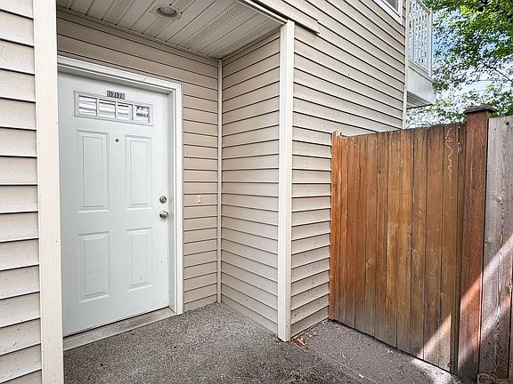 2nd image of 11717B 16th Ave NE