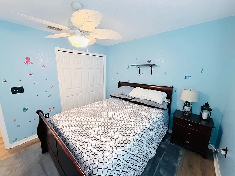 6868 Bordeaux Blvd — Photo 21