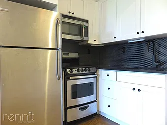 Rented by Rennit Inc.
