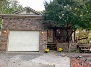 35 Lakehill Dr, Russellville, AR 72802