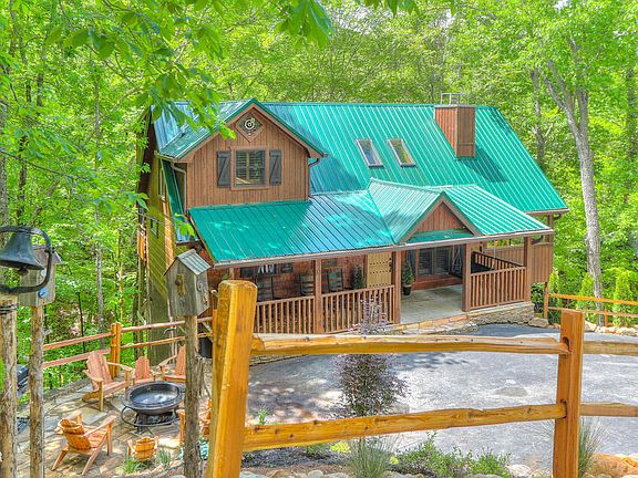 4th image of 218 Oak Haven Way