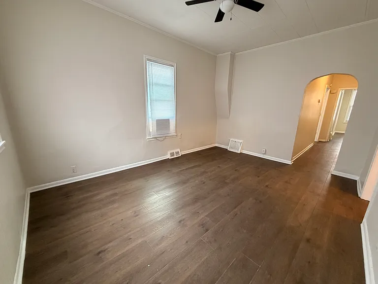 3125 S St #3125 — Photo 2