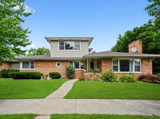 8100 Lowell Ave, Skokie, IL