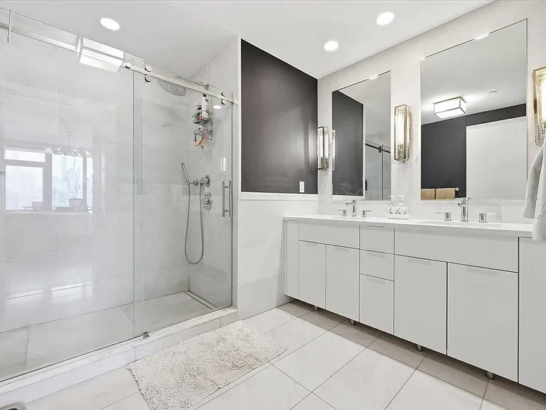 9 Avenue At Port Imperial #806 — Photo 25