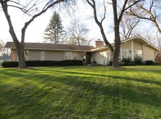 2475 Lionel Ct, Brookfield, WI 53045