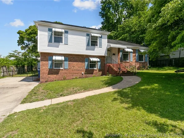 459 Grayton Pl, Fayetteville, NC 28311