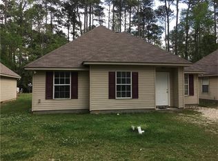 19465 Slemmer Rd, Covington, LA 70433