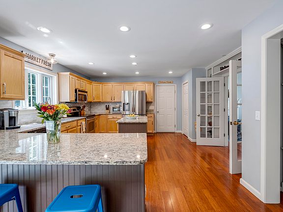 2nd image of 29 Spring Meadow Lane