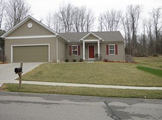 218 Compass Ct, New Richmond, OH 45157