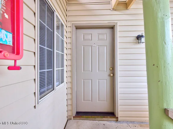 245 McDonnell Ave APT 228, Biloxi, MS 39531
