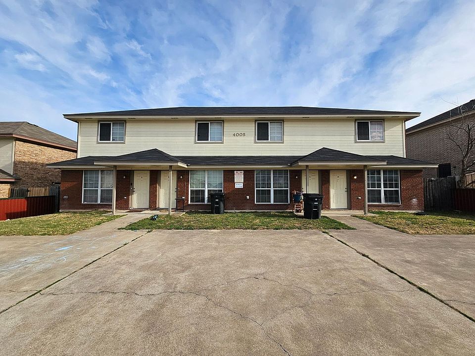 1st image of 4005 Nadine Dr #D