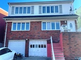 9120 Smith Ave, North Bergen, NJ 07047