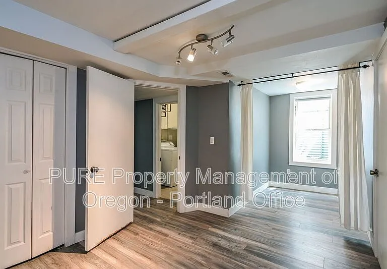 22 S Meade St #BASEMENT — Photo 6