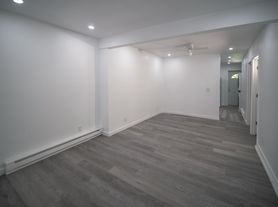 1260 5th Ave