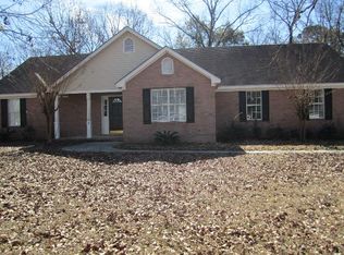 3722 Creekwood Dr, Valdosta, GA 31602