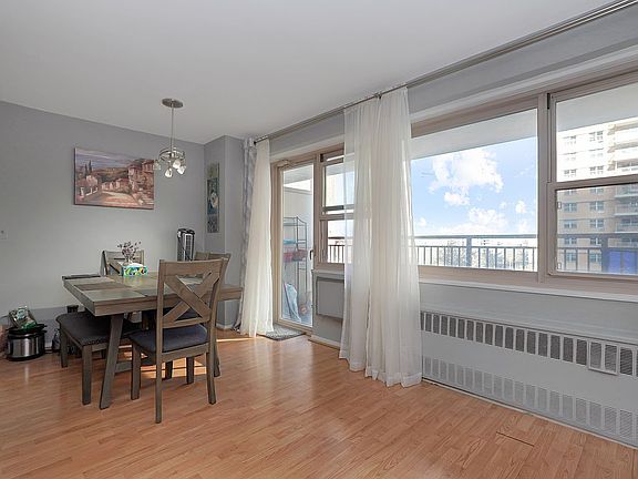 4th image of 458 Neptune Ave APT 5E
