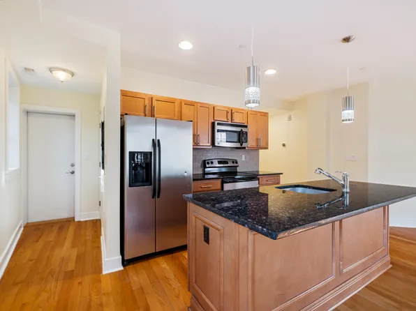 4300 Spruce St APT C306, Philadelphia, PA 19104