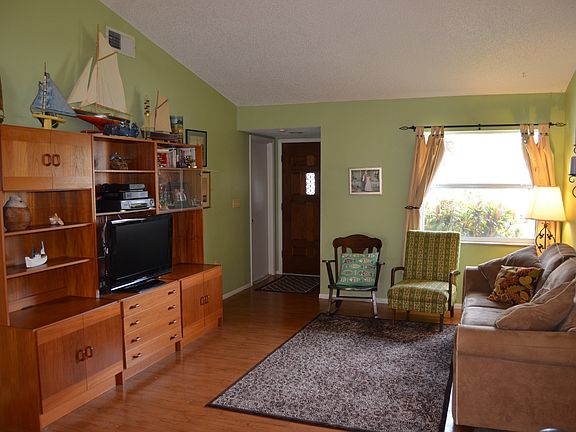 4th image of 5194 Indian Mound St