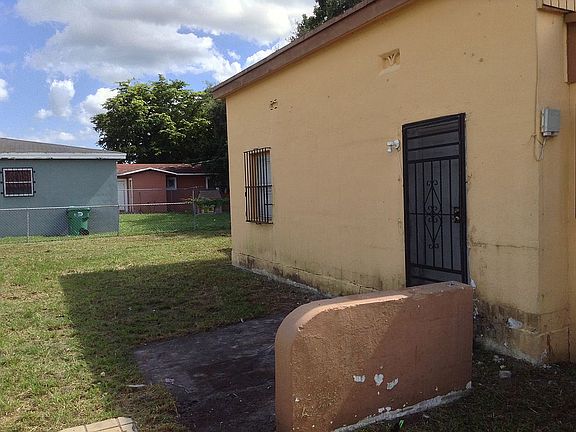 5th image of 6533 NW 23rd Ave