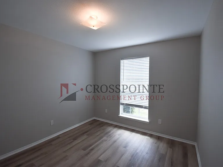 112 Ken Cir — Photo 11