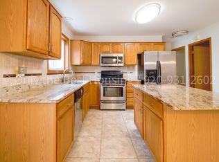 1315 Lakeview Rd, West Bend, WI 53090