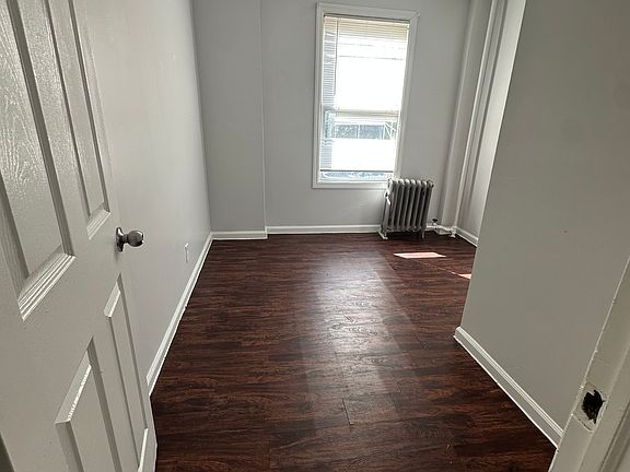 5th image of 259 Verona Ave APT 3