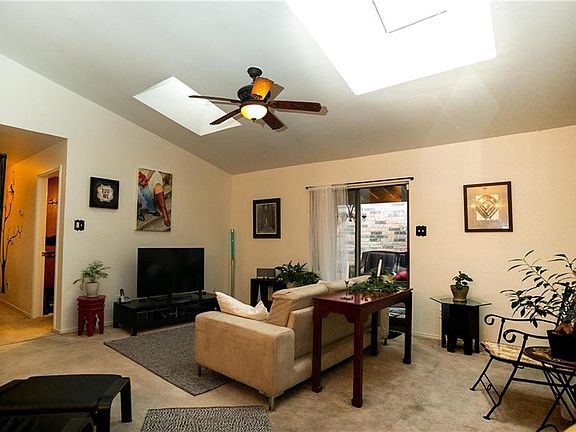 4th image of 1175 Lombard Ln