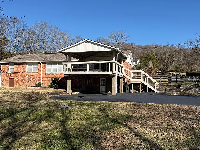 6398 Temple Rd — Photo 17