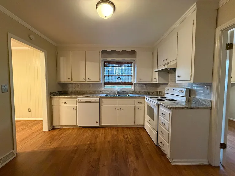 19 Briarcliff Rd SE — Photo 7