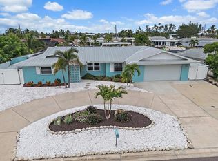 10116 Spoonbill Rd E, Bradenton, FL 34209