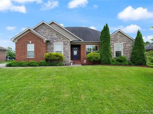 5430 Hawthorn Gln, Charlestown, IN 47111
