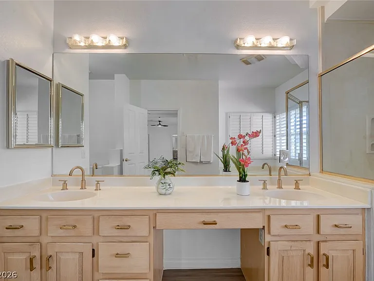 332 Wild Plum Ln — Photo 44