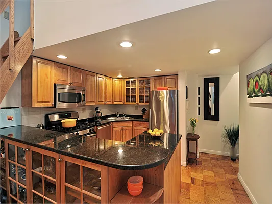 Sold by Sotheby's International Realty | media 12