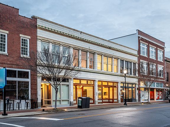 2nd image of 126 Goldsboro St SW #126A